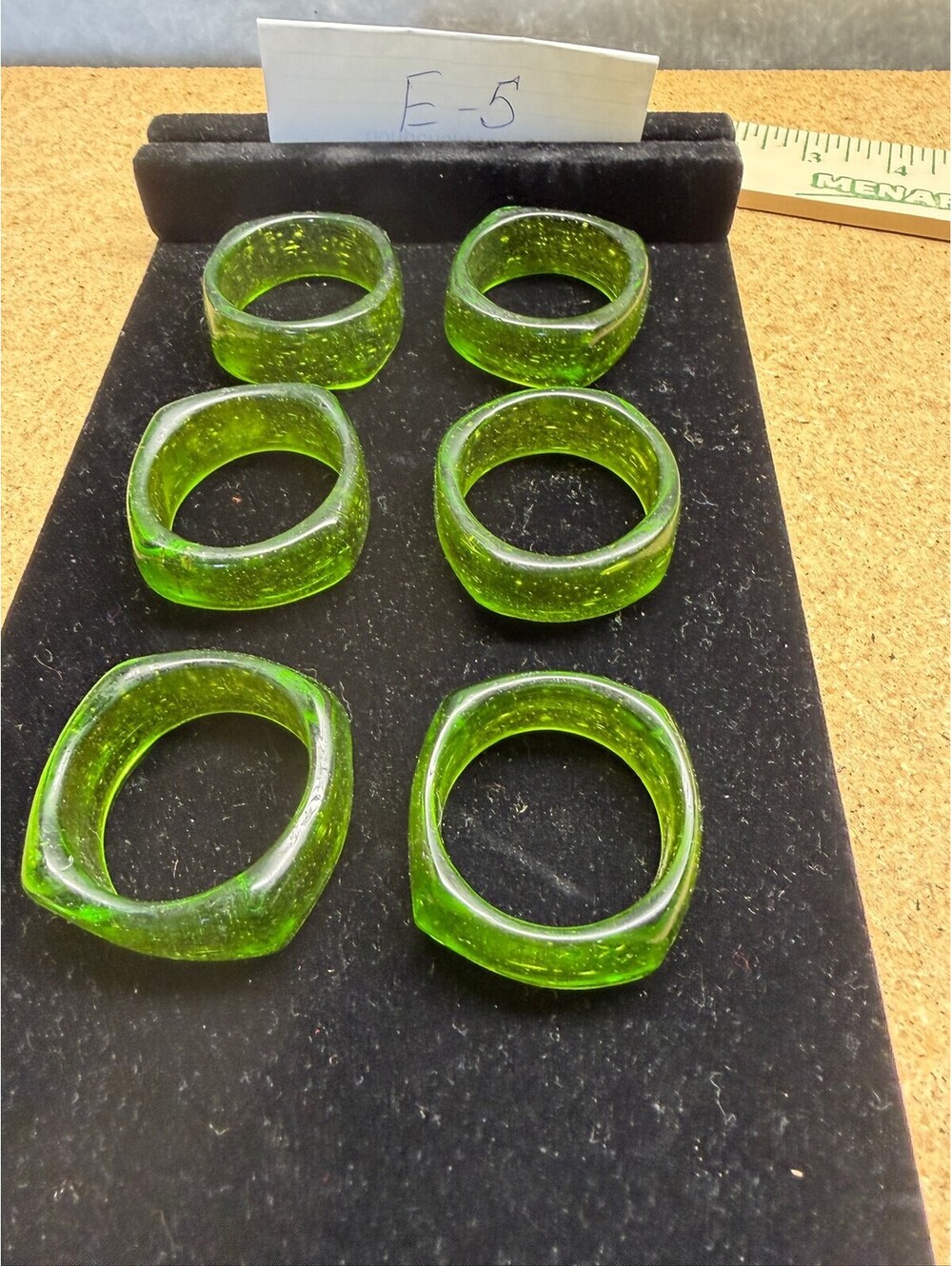 Set of 6 Vintage Green Bubble Glass Napkin Rings Square Geometric Table Decor E-